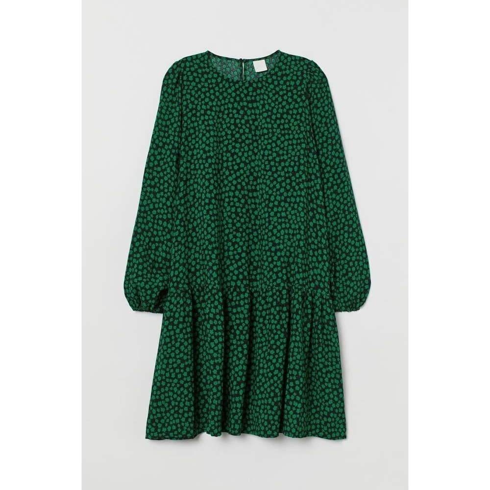 H&M BLACK and GREEN FLORAL SHORT & WIDE DRESS , Size M Relaxed Cute Summer